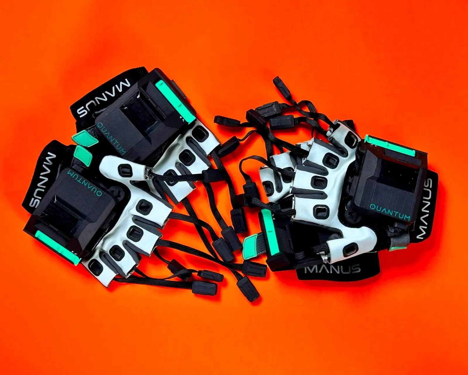 Les gants de capture des mains Manus Quantum de SOLIBO Studio